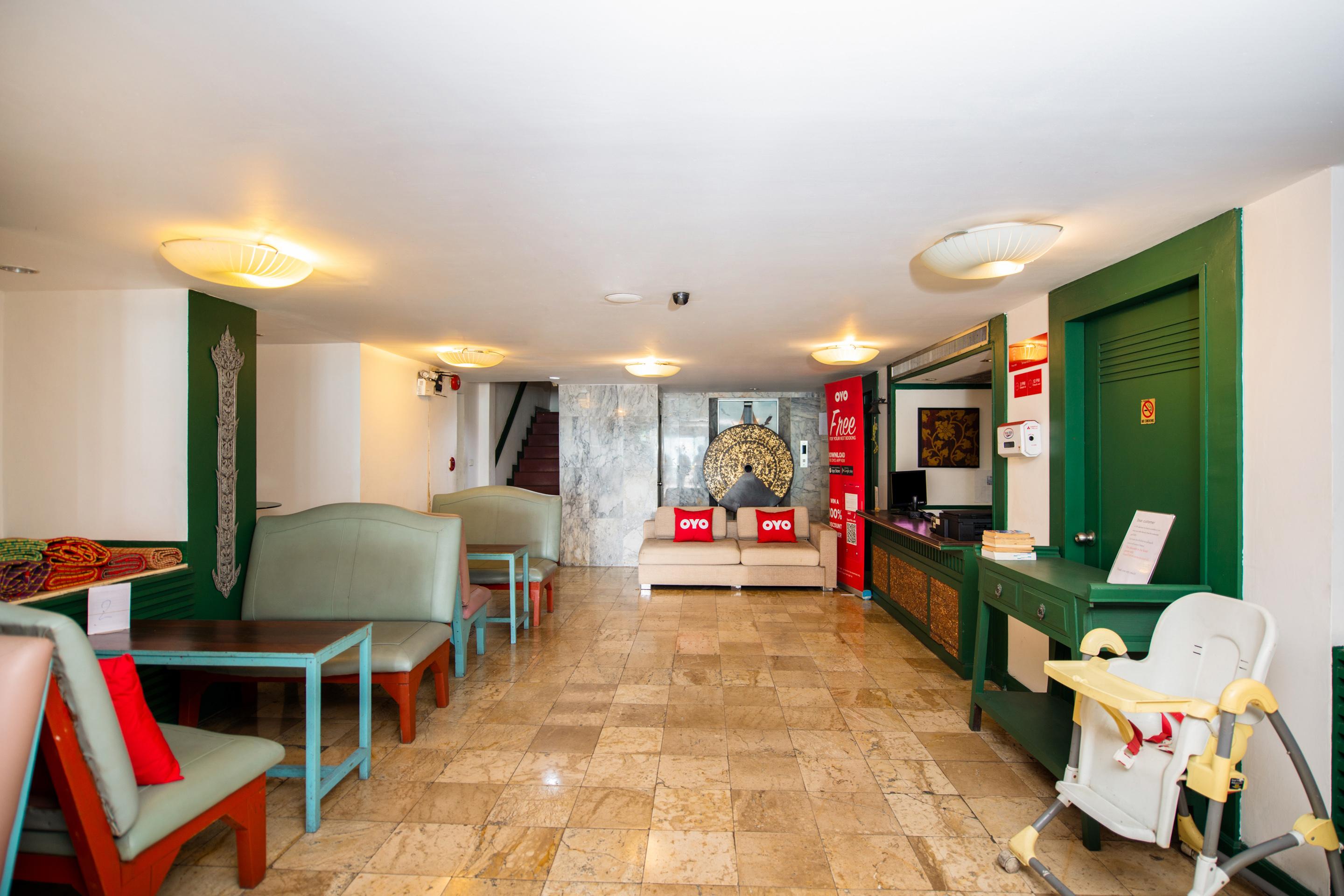 Oyo 255 The Ocean Hotel Patong Ngoại thất bức ảnh