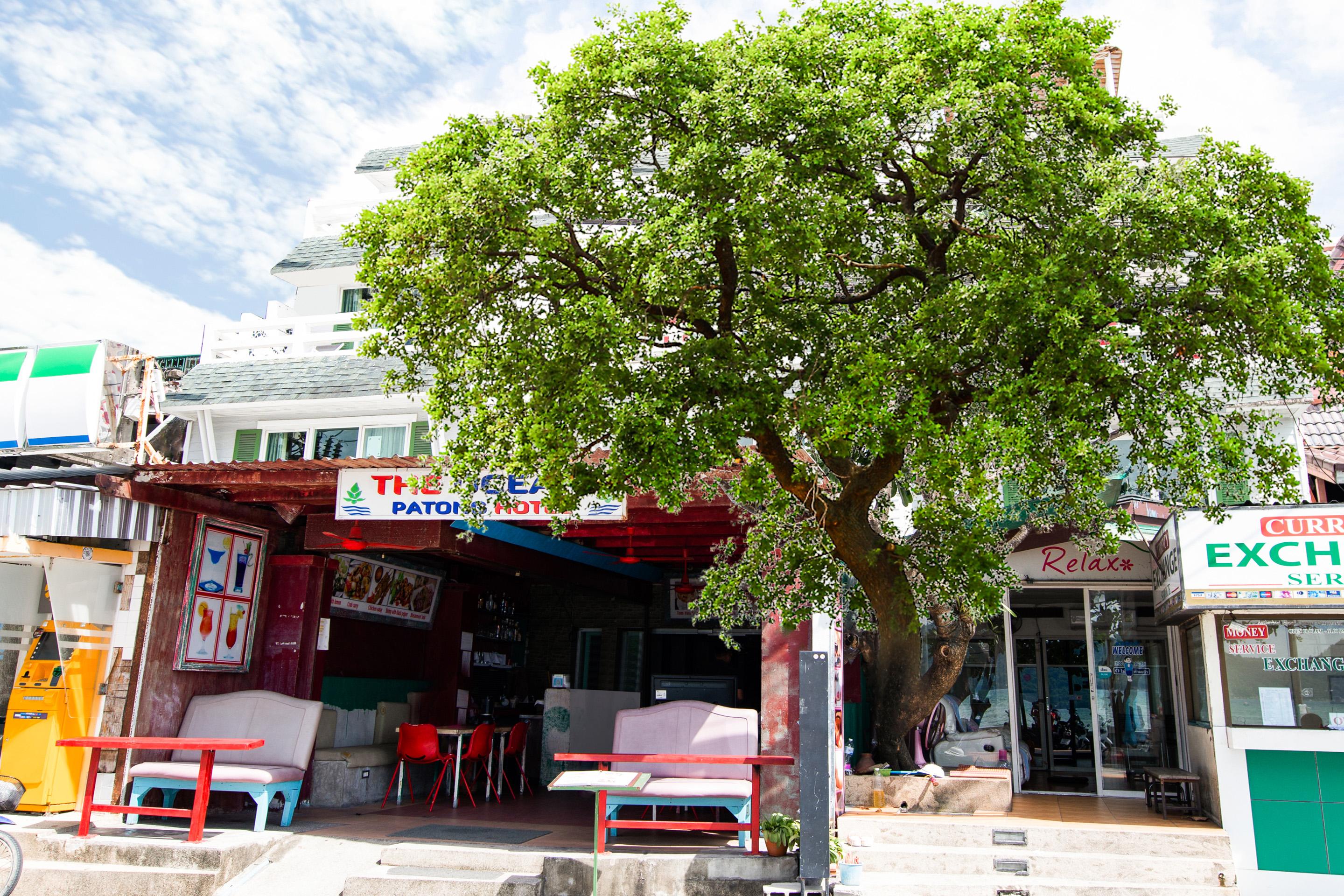 Oyo 255 The Ocean Hotel Patong Ngoại thất bức ảnh
