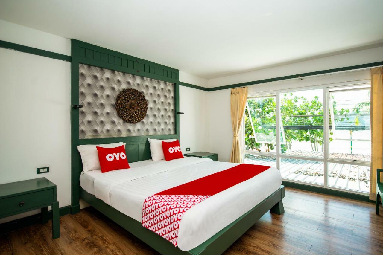 Oyo 255 The Ocean Hotel Patong Ngoại thất bức ảnh